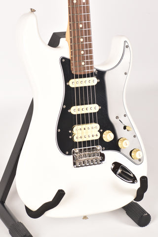 USED Fender Player II HSS Stratocaster, Polar White