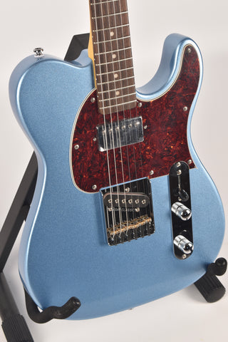 G&L Tribute ASAT Classic Bluesboy, Lake Placid Blue